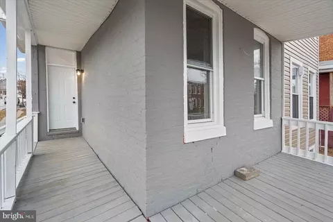Exterior - 178 S Collins Ave, Baltimore, MD 21229 photo 1 of 1