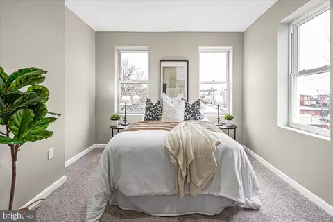 Bedroom - 178 S Collins Ave, Baltimore, MD 21229 photo 2 of 3
