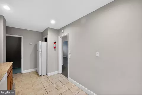 Entry Way - 2018 Winford Rd, Baltimore, MD 21239 photo 5 of 6