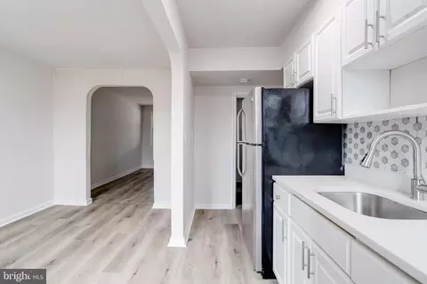 4105 Flowerton Rd, Baltimore, MD 21229 photo 14