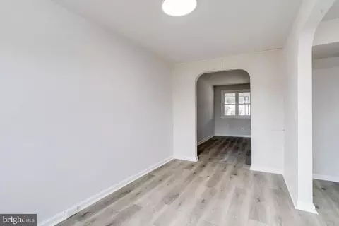 4105 Flowerton Rd, Baltimore, MD 21229 photo 12