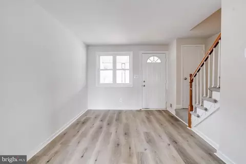 4105 Flowerton Rd, Baltimore, MD 21229 photo 5