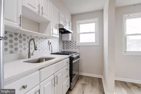 4105 Flowerton Rd, Baltimore, MD 21229 photo 13