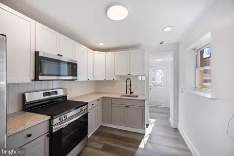 451 W 24th St, Baltimore, MD 21211 photo 12