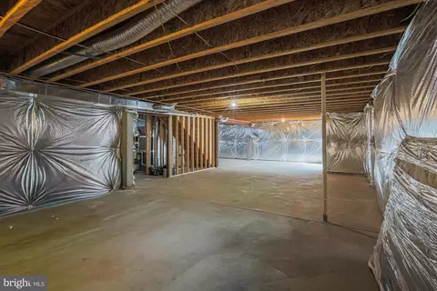 Entry Way - 2307 Whitley Rd, Baltimore, MD 21209 photo 5 of 5