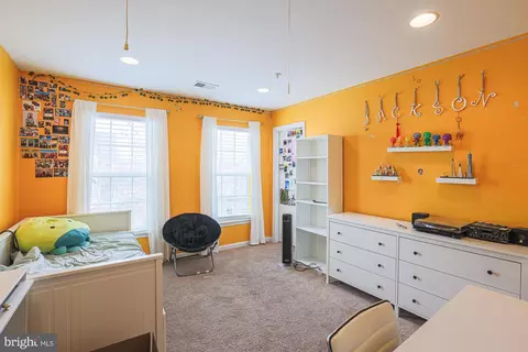 Bedroom - 2307 Whitley Rd, Baltimore, MD 21209 photo 4 of 5