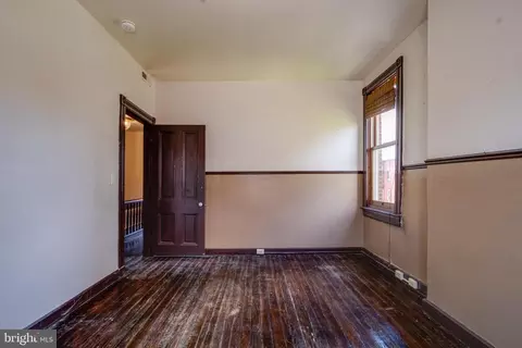 Bedroom - 1835 Madison Ave, Baltimore, MD 21217 photo 4 of 4