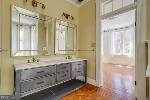 Bath - 1835 Madison Ave, Baltimore, MD 21217 photo 1 of 6