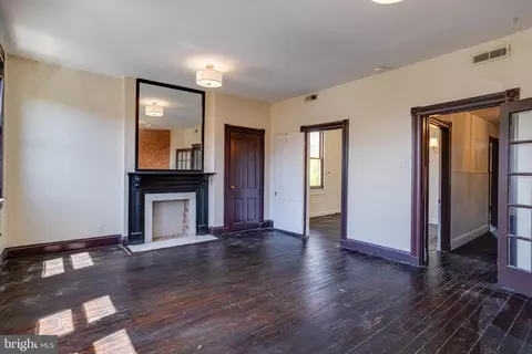 Living - 1835 Madison Ave, Baltimore, MD 21217 photo 21 of 22