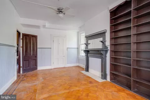 Bedroom - 1835 Madison Ave, Baltimore, MD 21217 photo 1 of 4