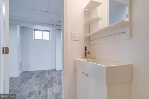 Bath - 1835 Madison Ave, Baltimore, MD 21217 photo 6 of 6