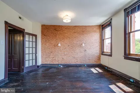 Living - 1835 Madison Ave, Baltimore, MD 21217 photo 19 of 22