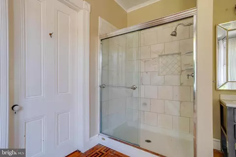 Bath - 1835 Madison Ave, Baltimore, MD 21217 photo 2 of 6