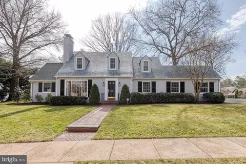 13 Tamworth Rd, Baltimore, MD 21210