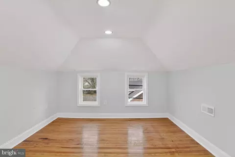 Bedroom - 4013 4th St, Baltimore, MD 21225 photo 1 of 1