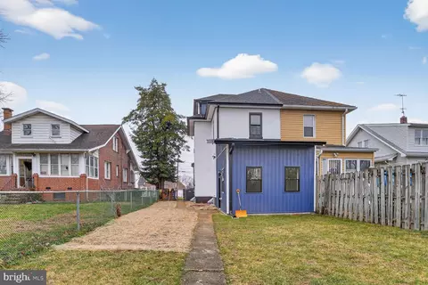 Exterior - 4013 4th St, Baltimore, MD 21225 photo 4 of 4