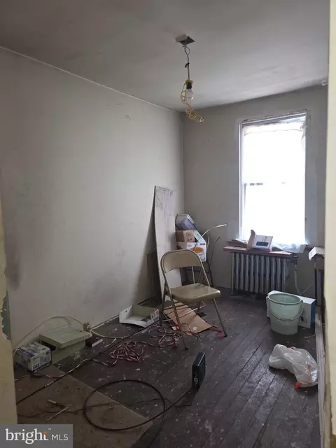 208 S Catherine St, Baltimore, MD 21223 photo 5
