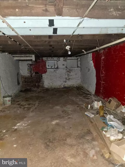 208 S Catherine St, Baltimore, MD 21223 photo 12