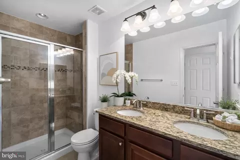 Bath - 2 W Clement St, Baltimore, MD 21230 photo 2 of 3