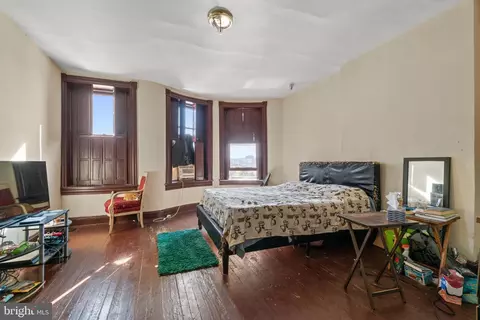 Bedroom - 112 E 20th St, Baltimore, MD 21218 photo 1 of 5