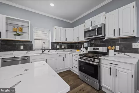 3936 Lowndes Ave, Baltimore, MD 21218 photo 15