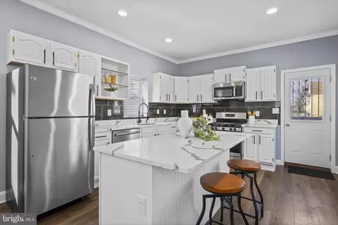 3936 Lowndes Ave, Baltimore, MD 21218 photo 13
