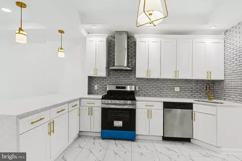 Other - 210 Monastery Ave, Baltimore, MD 21229 photo 4 of 11