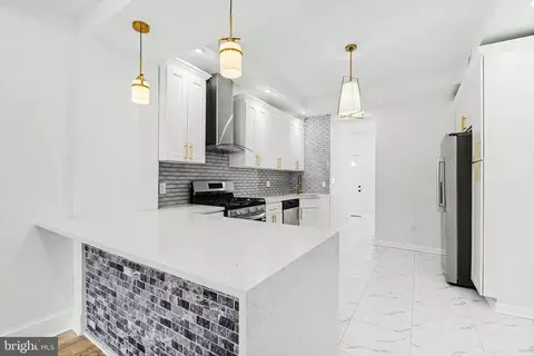Kitchen - 210 Monastery Ave, Baltimore, MD 21229 photo 1 of 2