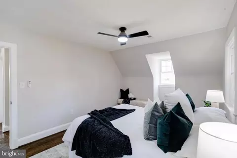 Bedroom - 605 Walnut Ave, Baltimore, MD 21229 photo 7 of 17