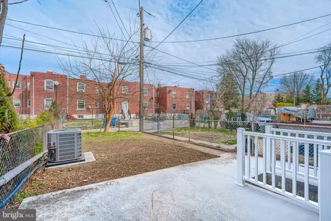 615 Ponca St, Baltimore, MD 21224 photo 33
