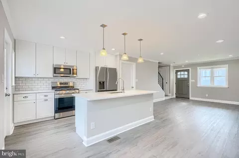 615 Ponca St, Baltimore, MD 21224