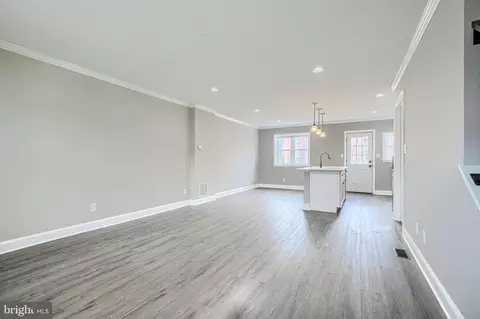 615 Ponca St, Baltimore, MD 21224 photo 5
