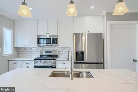 615 Ponca St, Baltimore, MD 21224 photo 6