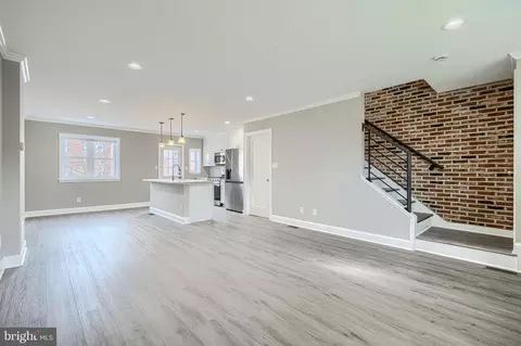 615 Ponca St, Baltimore, MD 21224 photo 2