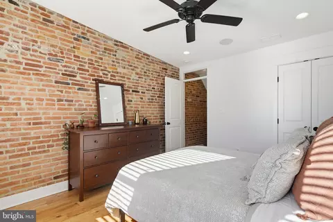 Bedroom - 832 S Luzerne Ave, Baltimore, MD 21224 photo 6 of 6
