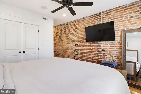 Bedroom - 832 S Luzerne Ave, Baltimore, MD 21224 photo 3 of 6