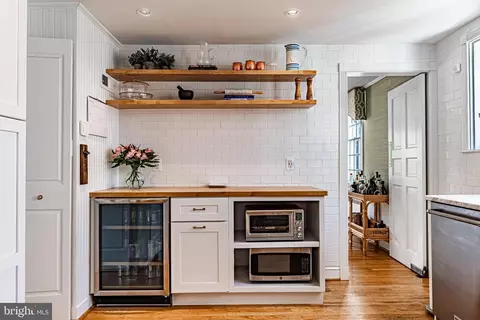 Kitchen - 5 Middleton Ct, Baltimore, MD 21212 photo 5 of 5