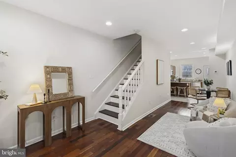 Entry Way - 2602 Miles Ave, Baltimore, MD 21211 photo 1 of 3