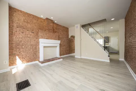 Living - 3920 Mount Pleasant Ave, Baltimore, MD 21224 photo 1 of 4