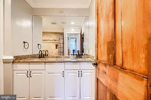 Other - 736 Light St, Baltimore, MD 21230 photo 9 of 16