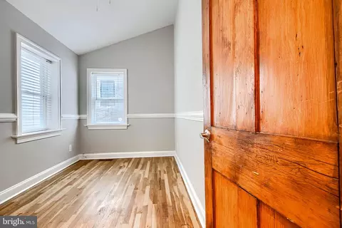 Bedroom - 736 Light St, Baltimore, MD 21230 photo 1 of 5