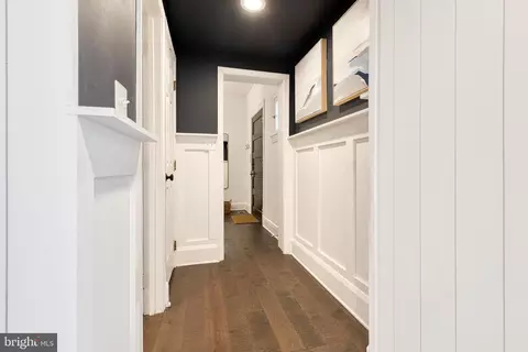 Entry Way - 103 Witherspoon Rd, Baltimore, MD 21212 photo 9 of 15
