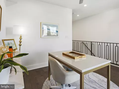 Entry Way - 1404 Olive St, Baltimore, MD 21230 photo 2 of 2