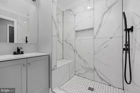 Bath - 1908 E Lanvale St, Baltimore, MD 21213 photo 1 of 9