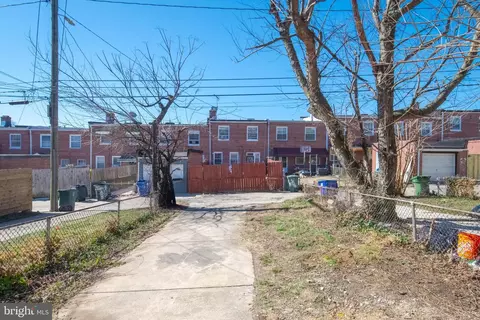 Exterior - 4323 Sheldon Ave, Baltimore, MD 21206 photo 3 of 3