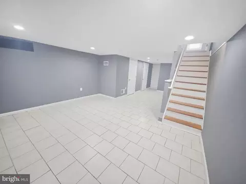 Living - 2916 Rayshire Rd, Baltimore, MD 21230 photo 4 of 4