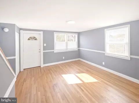 Living - 2916 Rayshire Rd, Baltimore, MD 21230 photo 1 of 4