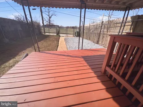 Exterior - 2916 Rayshire Rd, Baltimore, MD 21230 photo 2 of 4