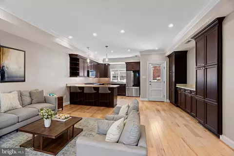 3303 Mueller St, Baltimore, MD 21224 photo 6