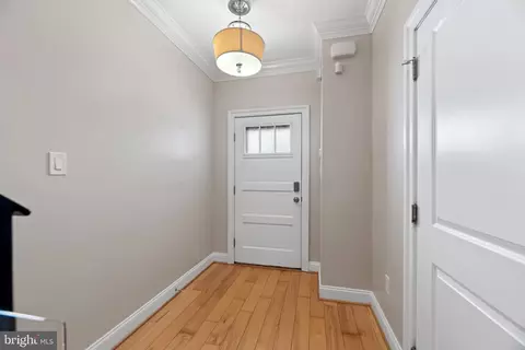 3303 Mueller St, Baltimore, MD 21224 photo 5
